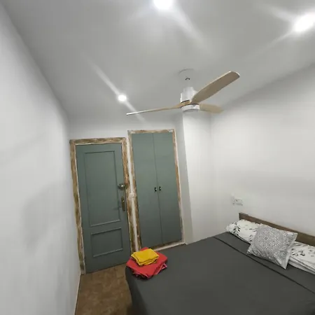 Loft En El Corazon De La Ciudad * Гранада